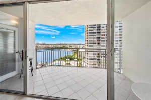 18071 Biscayne Blvd APT 1104, Aventura, FL 33160, Sold 09/07/23