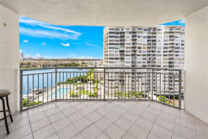 18071 Biscayne Blvd APT 1104, Aventura, FL 33160, Sold 09/07/23
