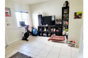 1692 SE 30th St, Homestead, FL 33035, Sold 09/27/23