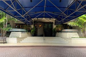 2901 S Bayshore Dr, Miami, FL 33133, Sold 12/07/23