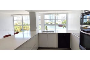 400 Leslie Dr APT 402, Hallandale Beach, FL 33009, Sold 10/04/23