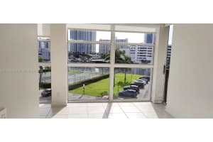 400 Leslie Dr APT 402, Hallandale Beach, FL 33009, Sold 10/04/23