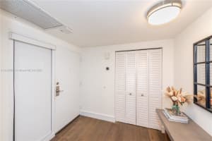 121 Crandon Blvd APT 359, Key Biscayne, FL 33149, Sold 11/02/23