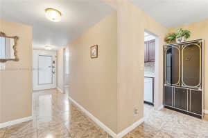 2999 NW 48th Ave APT 249, Lauderdale Lakes, FL 33313, Sold 11/02/23