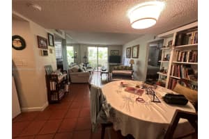 1621 Collins Ave APT 205, Miami Beach, FL 33139, Sold 09/13/23