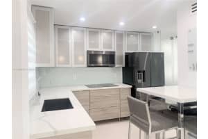 750 Michigan Ave APT 201, Miami Beach, FL 33139, Sold 09/21/23