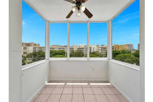 250 180th Dr APT 510, Sunny Isles Beach, FL 33160, Sold 10/12/23