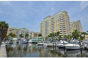 100 NE 6th St UNIT 704, Boynton Beach, FL 33435, Sold 11/03/23