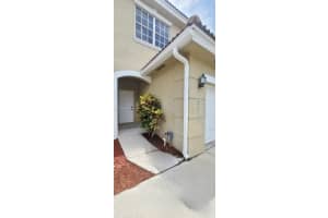 331 SW 120th Ave #331, Pembroke Pines, FL 33025, Sold 10/16/23