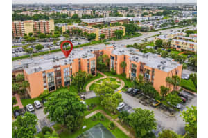 9400 W Flagler St APT 307, Miami, FL 33174, Sold 09/22/23