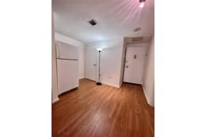 825 Brickell Bay Dr APT 446, Miami, FL 33131, Sold 08/29/23
