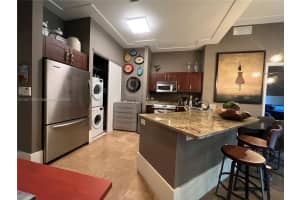 20000 E Country Club Dr APT 114, Aventura, FL 33180, Sold 10/27/23