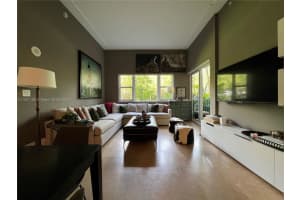 20000 E Country Club Dr APT 114, Aventura, FL 33180, Sold 10/27/23