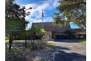 200 Ashbury Rd APT 209, Hollywood, FL 33024, Sold 09/08/23