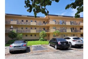 200 Ashbury Rd APT 209, Hollywood, FL 33024, Sold 09/08/23