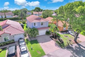 500 NW 107th Ave, Pembroke Pines, FL 33026, Sold 04/02/24