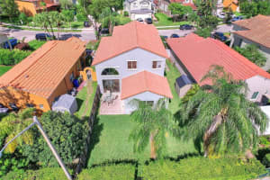 500 NW 107th Ave, Pembroke Pines, FL 33026, Sold 04/02/24