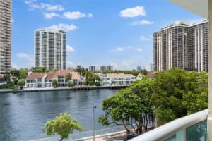 19390 Collins Ave APT 425, Sunny Isles Beach, FL 33160, Sold 11/01/23