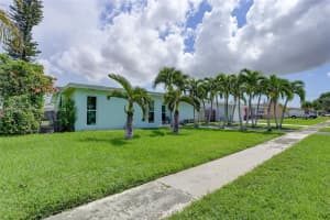 12301 NW 29th St, Sunrise, FL 33323, Sold 12/11/23