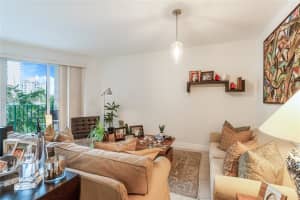 19900 E Country Club Dr APT 514, Aventura, FL 33180, Sold 01/29/24