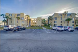952 NE 199th St #2j, Miami, FL 33179, Sold 02/13/24
