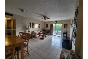 1075 W 68th St APT 119, Hialeah, FL 33014, Sold 09/01/23
