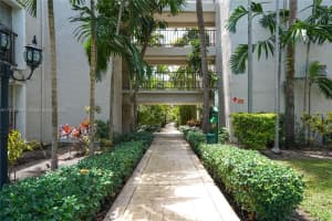 6886 N Kendall Dr APT D102, Pinecrest, FL 33156, Sold 09/29/23