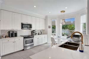 3433 SW 52nd Ave, Pembroke Park, FL 33023, Sold 10/24/23