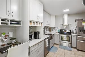277 NE 12th Ave #277, Homestead, FL 33030, Sold 09/06/23