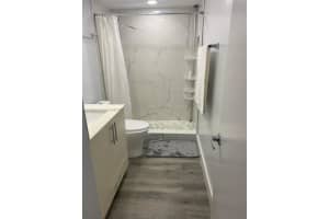 1555 W 44th Pl APT 247, Hialeah, FL 33012, Sold 09/29/23