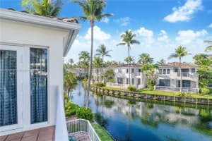 20880 NE 30th Pl, Miami, FL 33180, Sold 03/12/24