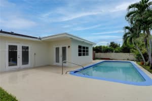 11461 NW 30th St, Sunrise, FL 33323, Sold 09/06/23