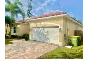 1621 SE 17th Ave, Homestead, FL 33035, Sold 09/12/23