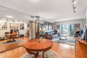 1985 S Ocean Dr #5m, Hallandale Beach, FL 33009, Sold 01/18/24