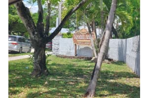 10369 N Kendall Dr APT F8, Miami, FL 33176, Sold 09/22/23