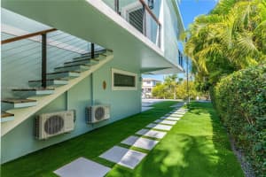 104 Palo De Oro Dr, Islamorada, FL 33036, Sold 10/20/23