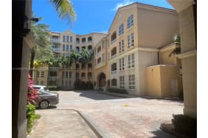 3001 NE 185th St APT 510, Aventura, FL 33180, Sold 10/17/23