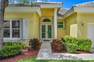 2655 SE 5th Ct, Homestead, FL 33033, Sold 11/13/23