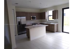 10520 NW 79th St, Doral, FL 33178, Sold 03/13/24