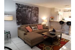 4011 Meridian Ave APT 43, Miami Beach, FL 33140, Sold 10/26/23