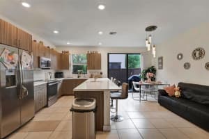 15809 NW 91st Ct, Miami Lakes, FL 33016, Sold 09/28/23