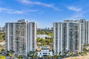 3701 N Country Club Dr APT 105, Aventura, FL 33180, Sold 11/10/23