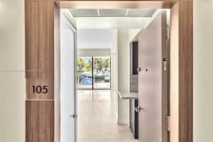 3701 N Country Club Dr APT 105, Aventura, FL 33180, Sold 11/10/23