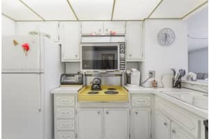 1965 S Ocean Dr #9h, Hallandale Beach, FL 33009, Sold 11/21/23