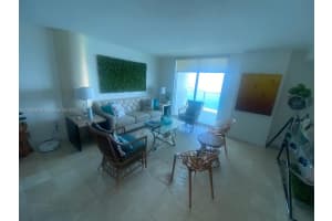 2101 Brickell Ave APT 2707, Miami, FL 33129, Sold 10/09/23