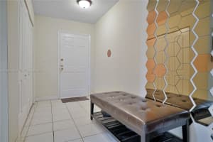 9365 Fontainebleau Blvd APT E115, Miami, FL 33172, Sold 09/22/23