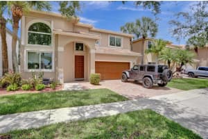 1280 NW 167th Ave, Pembroke Pines, FL 33028, Sold 11/21/23