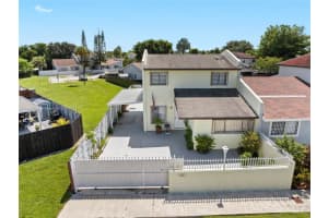19343 NW 54th Ct, Miami Gardens, FL 33055, Sold 10/09/23