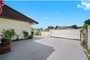 19343 NW 54th Ct, Miami Gardens, FL 33055, Sold 10/09/23