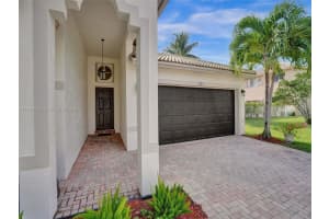 1984 NW 170th Ave, Pembroke Pines, FL 33028, Sold 09/22/23